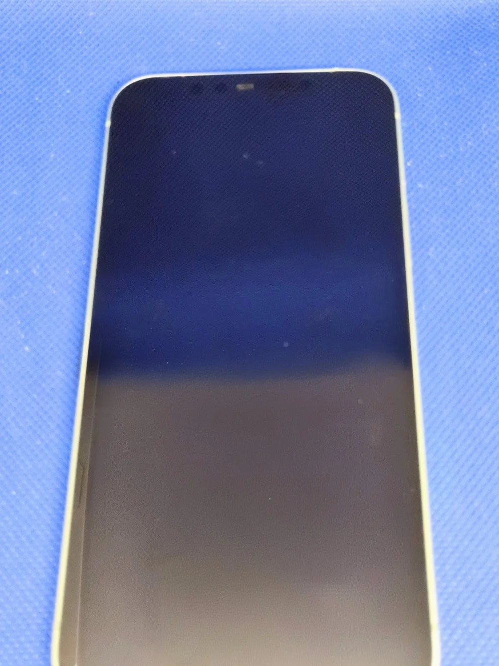 Apple iPhone 11 Mint Green Dual-Cameras New!